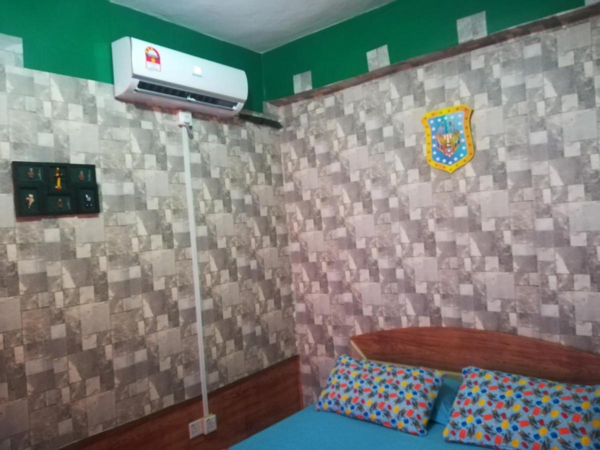 Hagia Medina Muslims Guesthouse Port Dickson Exterior photo